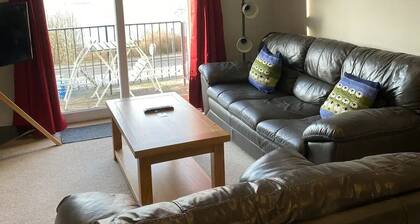 1st Floor Flat with loch view