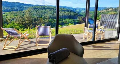 Casa do Barbeiro | Pool | River Minho Views | Agro-tourism