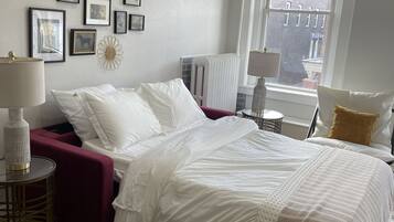 1 habitación, wifi y ropa de cama