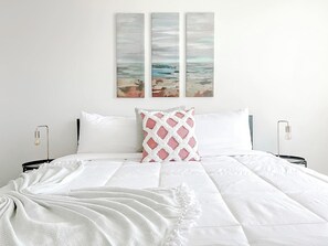 Desk, iron/ironing board, free WiFi, bed sheets