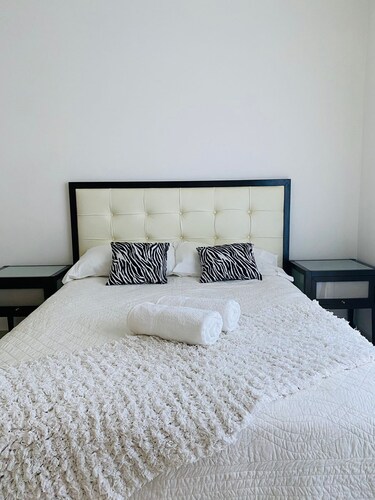 Alquileres Buendia - con Cochera