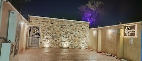 Fachada del alojamiento