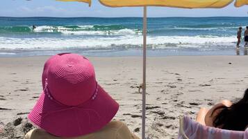 Sun loungers, beach towels