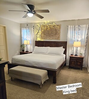 3 bedrooms, desk, iron/ironing board, travel cot