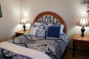 2 bedrooms, desk, iron/ironing board, free WiFi
