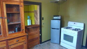 Private kitchen - Renovated Historic Detroit Church near Corktown (Detroit)
