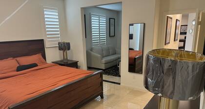 Luxurious 1200+ sqft Retreat: Your Ultimate Getaway