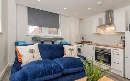 Central Wakefield Apartment