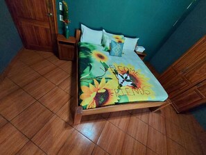 4 soverom, wi-fi (inkludert) og sengetøy