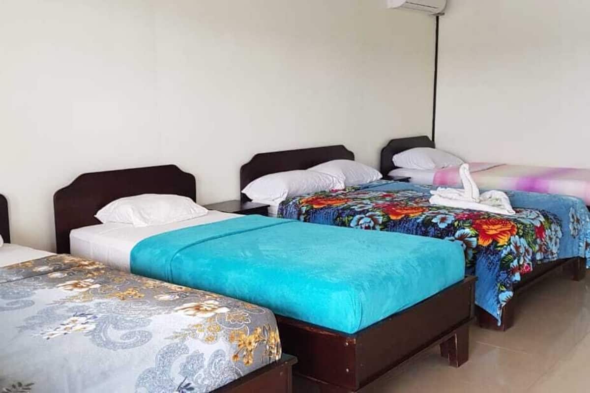 Family Room, 2 Bedrooms, Balcony, River View