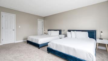 3 sovrum, skrivbord, strykjÀrn/strykbrÀda och resesÀng