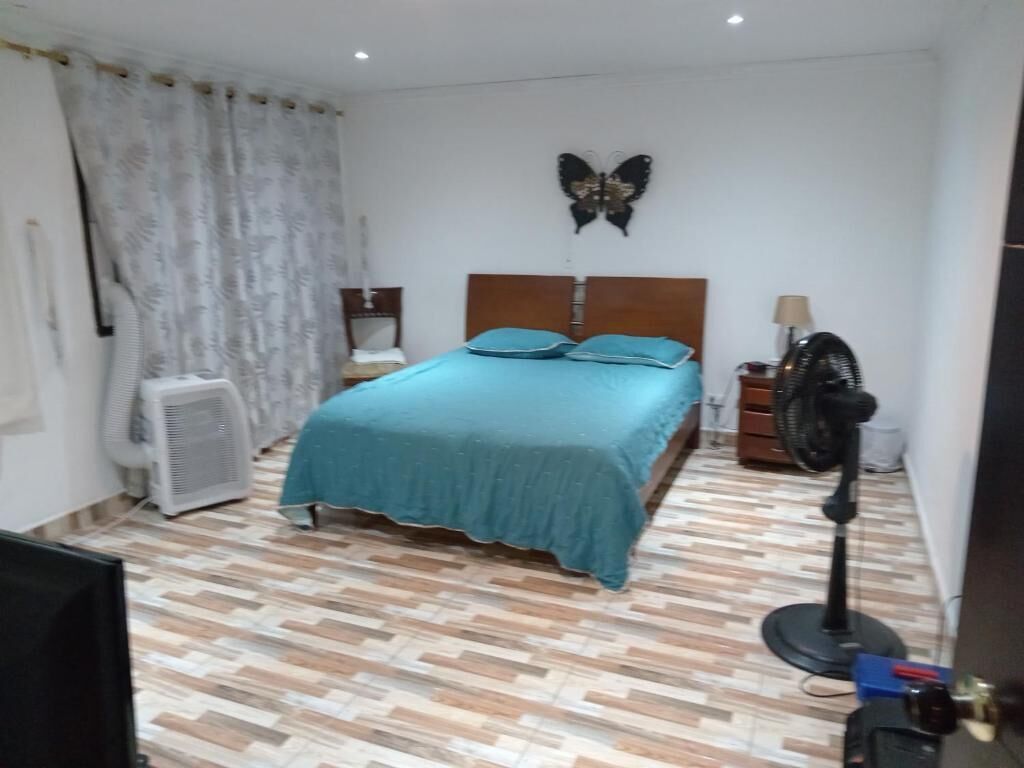 6 chambres, bureau, fer et planche à repasser, Wi-Fi gratuit