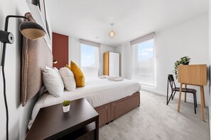 Leilighet – superior | Individuelt dekorert, individuelt innredet og skrivebord