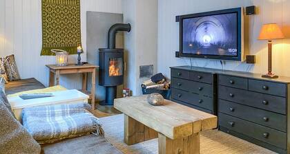 Nice apartment in Bjorli with WiFi