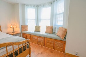 5 chambres, fer et planche Ă repasser, Wi-Fi, draps fournis