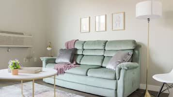 Smart TV, fireplace, printers