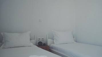 2 多间卧室、熨斗/熨衣板、WiFi、床单