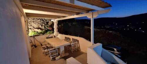 Pnoe Houses by KHI Collection