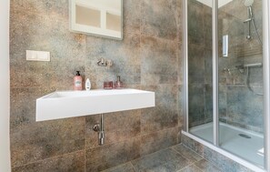 Dusche