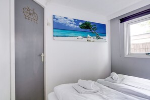 2 Schlafzimmer, Schreibtisch, WLAN, Bettwäsche