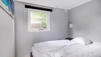 2 dormitorios, escritorio, wifi y ropa de cama