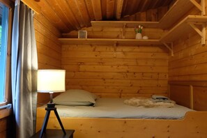 2 室のベッドルーム、WiFi、ベッドシーツ