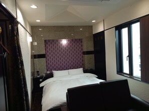 Kamar Double Ekonomi | Kedap suara, Wi-Fi gratis, dan seprai linen