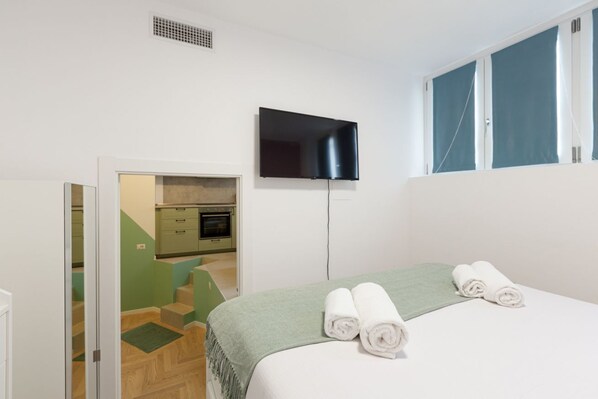 1 bedroom, iron/ironing board, WiFi