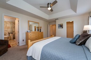 5 habitaciones, escritorio, tabla de planchar con plancha y wifi gratis
