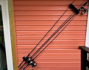 Miscellaneous - Camp Manatee-waterfront, pet-friendly, kayaks, boatslip,fire pit, fishing poles (Crystal River)