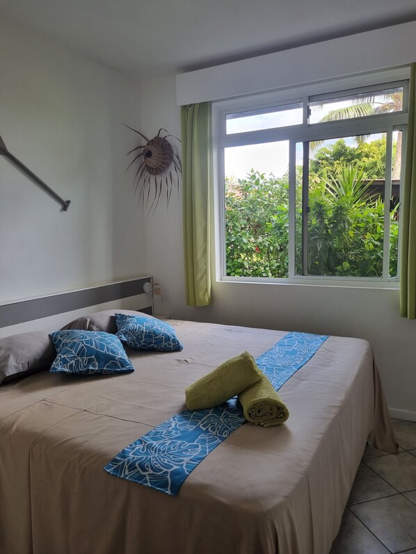 1 bedroom, WiFi, bed sheets