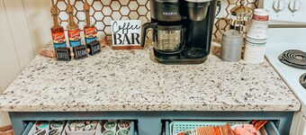 Walk to Beach & Casino - Family & Pet Friendly - 3 Kings - All One Level