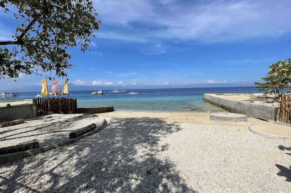 Fins Pacific Coral Bay by Hiverooms