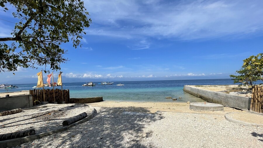 Fins Pacific Coral Bay by Hiverooms