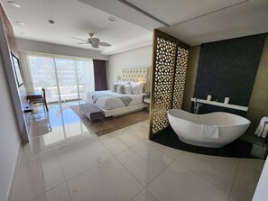 3 habitaciones y caja de seguridad en la habitación 