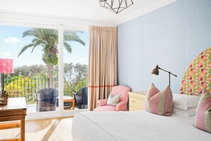 Egyptian cotton sheets, premium bedding, down duvets, pillow-top beds - Halcyon House (Cabarita Beach)
