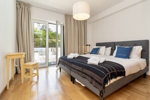 5 slaapkamers, een strijkplank/strijkijzer