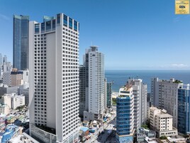 บริเวณภายนอก