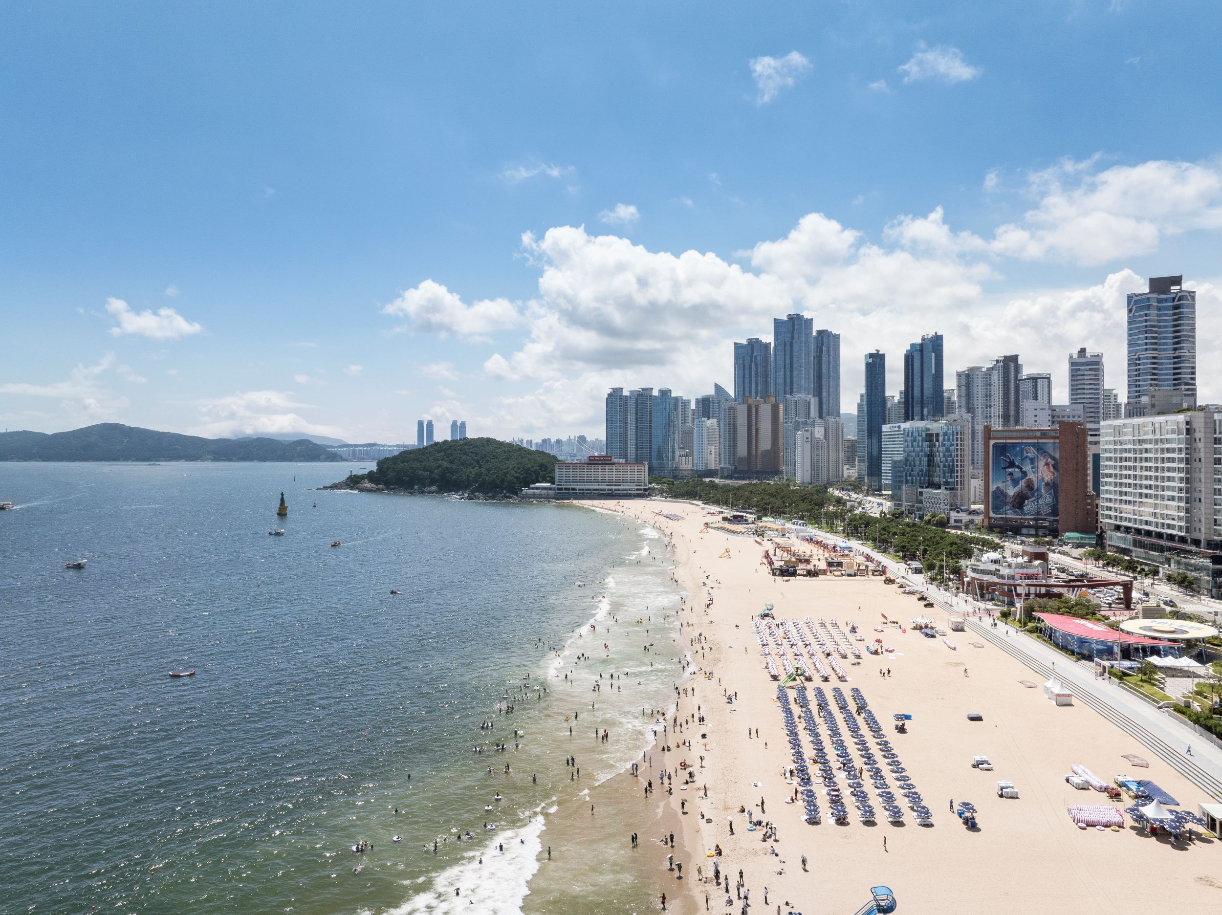 Beach nearby, white sand