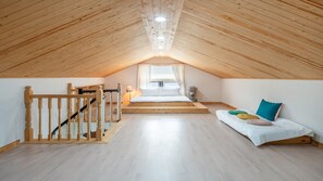Habitación básica, 3 habitaciones (Hwangnam Inn Cottage) | 1 dormitorio y wifi gratis