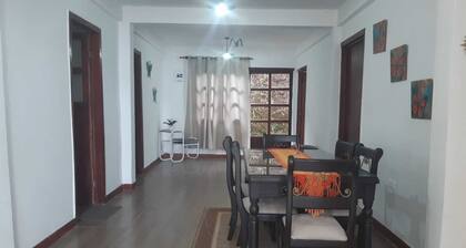 Cómoda Ecocasa en Dapa cerca Cali Relajate en Pareja. Restaurantes, senderismo,