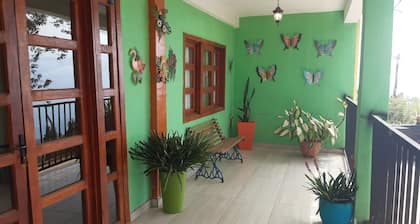 Cómoda Ecocasa en Dapa cerca Cali Relajate en Pareja. Restaurantes, senderismo,