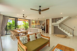 Deluxe Villa | Living room | Flat-screen TV - Kammara 5 Villa by Betterplace (Canggu)
