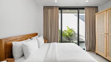 Villa Deluxe | Coffres-forts dans les chambres, bureau, fer et planche Ă repasser