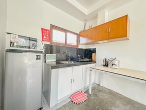 设计双人房 | 埃及棉床单、高档床上用品、记忆海绵床垫、免费 WiFi