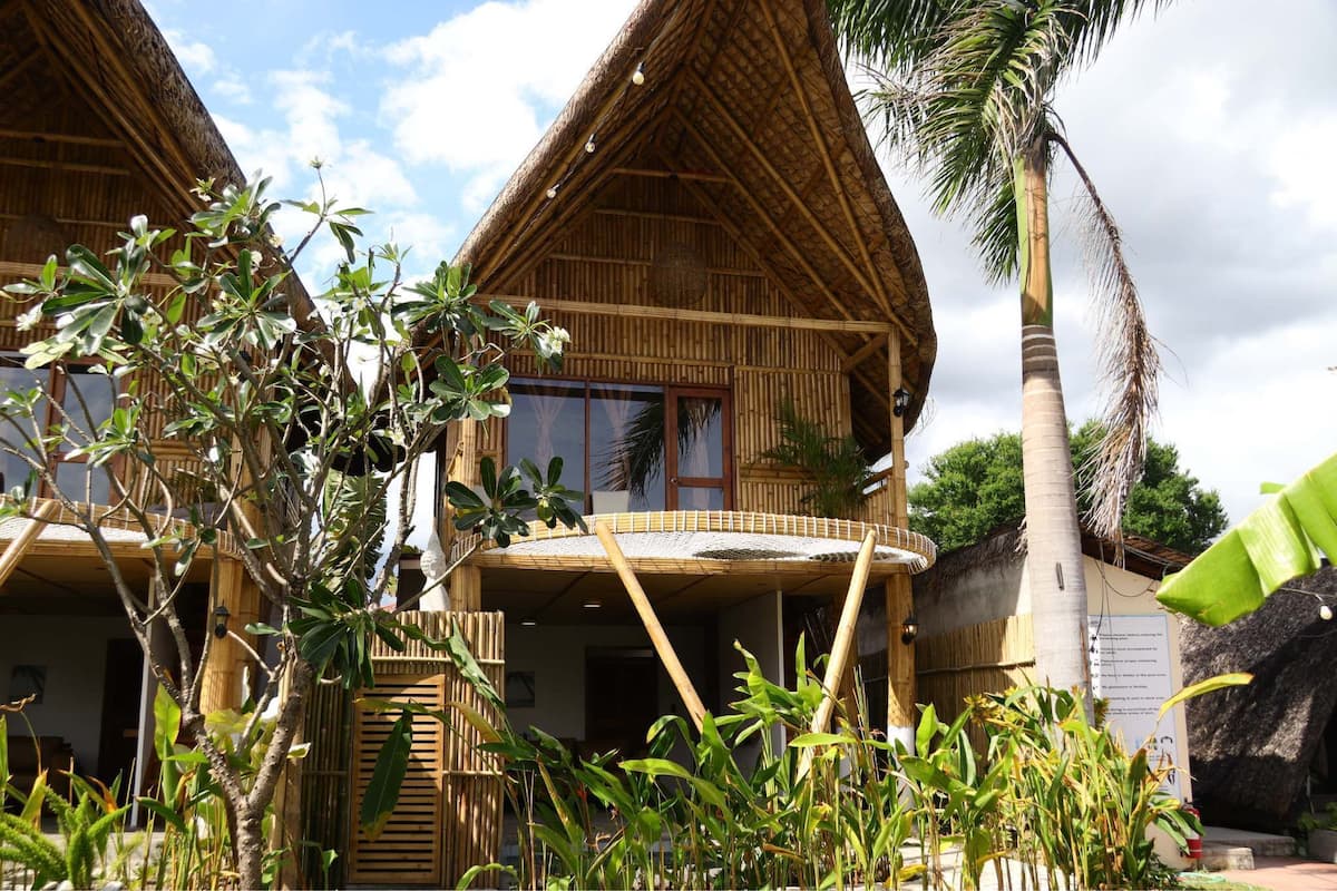 Signature Pool Villa | Egyptian cotton sheets, premium bedding, memory foam beds, free WiFi