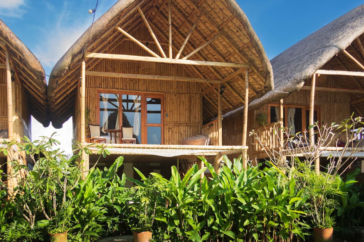 Premier Suite Villa | Egyptian cotton sheets, premium bedding, memory foam beds, free WiFi