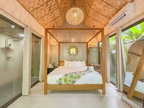 VIP Glass Villa | Egyptian cotton sheets, premium bedding, memory foam beds, free WiFi - Reca Resort (Porac)