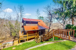 Exterior - Dog friendly creek-front cabin, private hot tub, game room, water views, firepit (Blairsville)