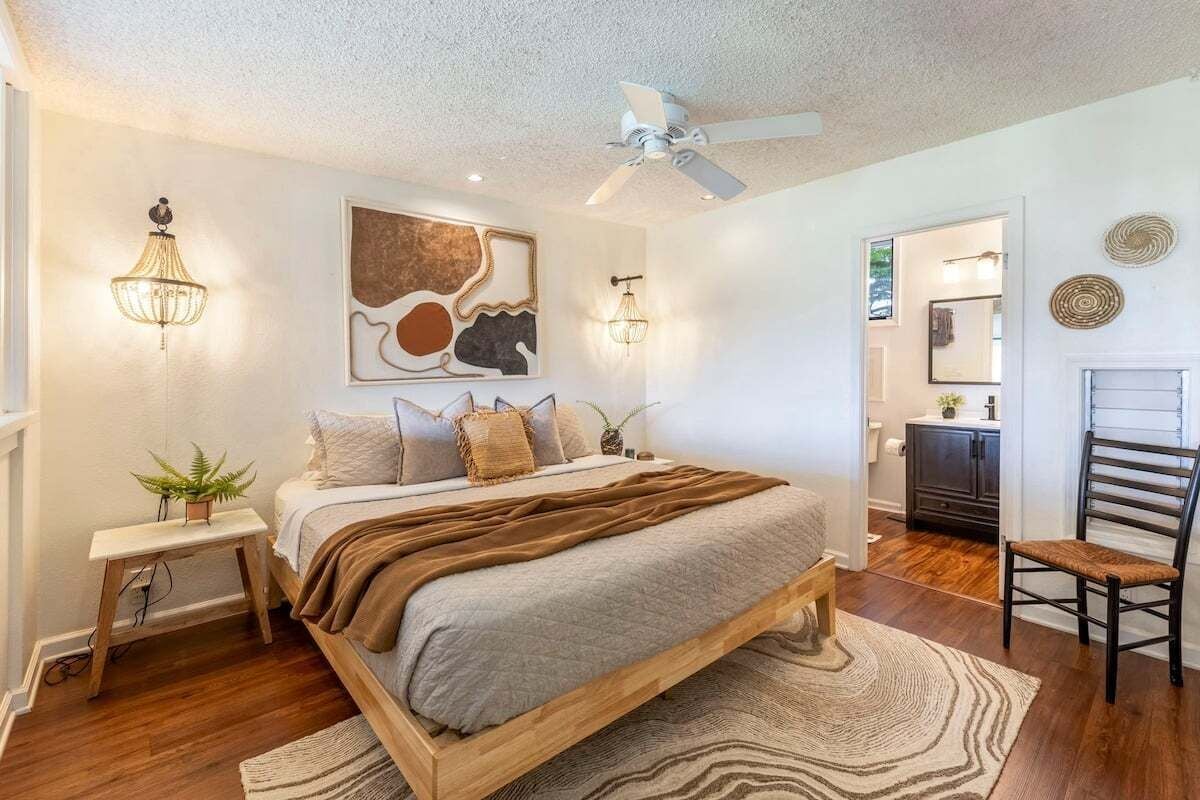 2 bedrooms, desk, iron/ironing board, free WiFi